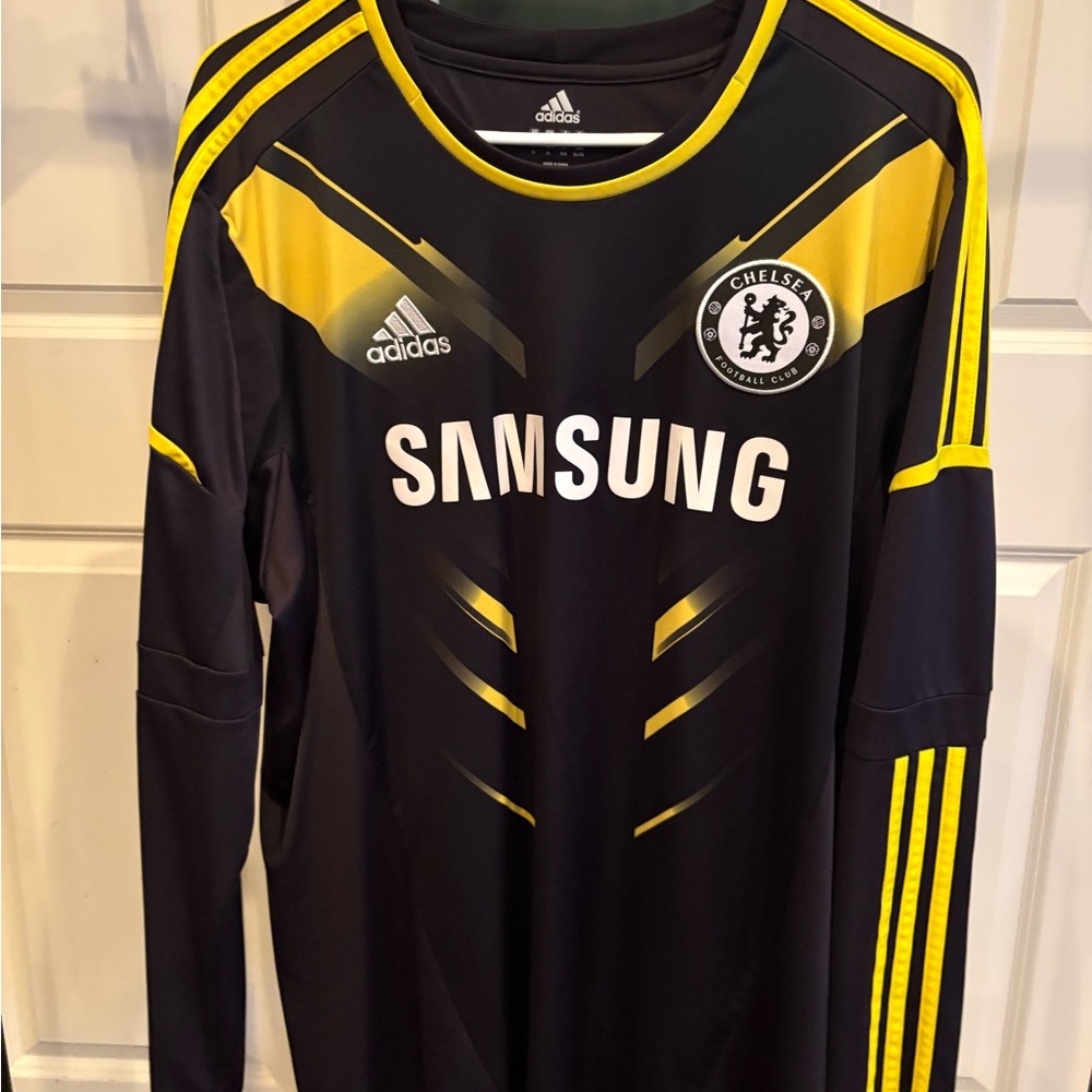 Vintage 2012/13 Adidas Black and Yellow Chelsea Jersey